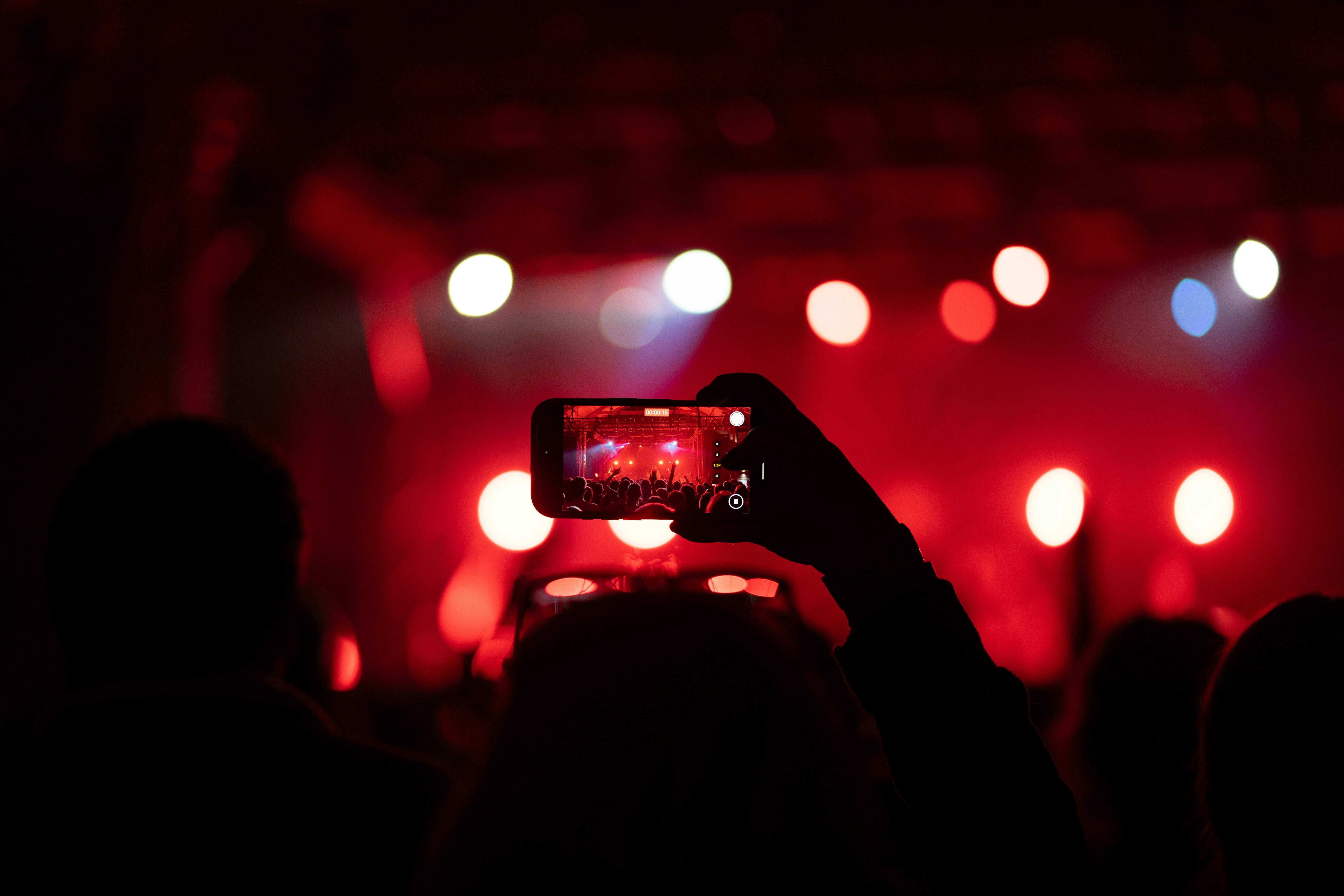How to Secure Your Phone at Festivals and Crowded Events